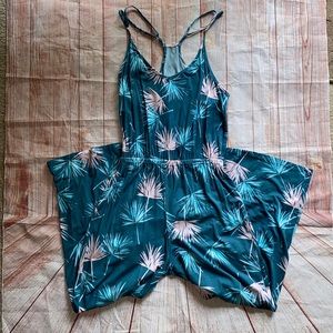 NWOT PRINTED JUMPSUIT